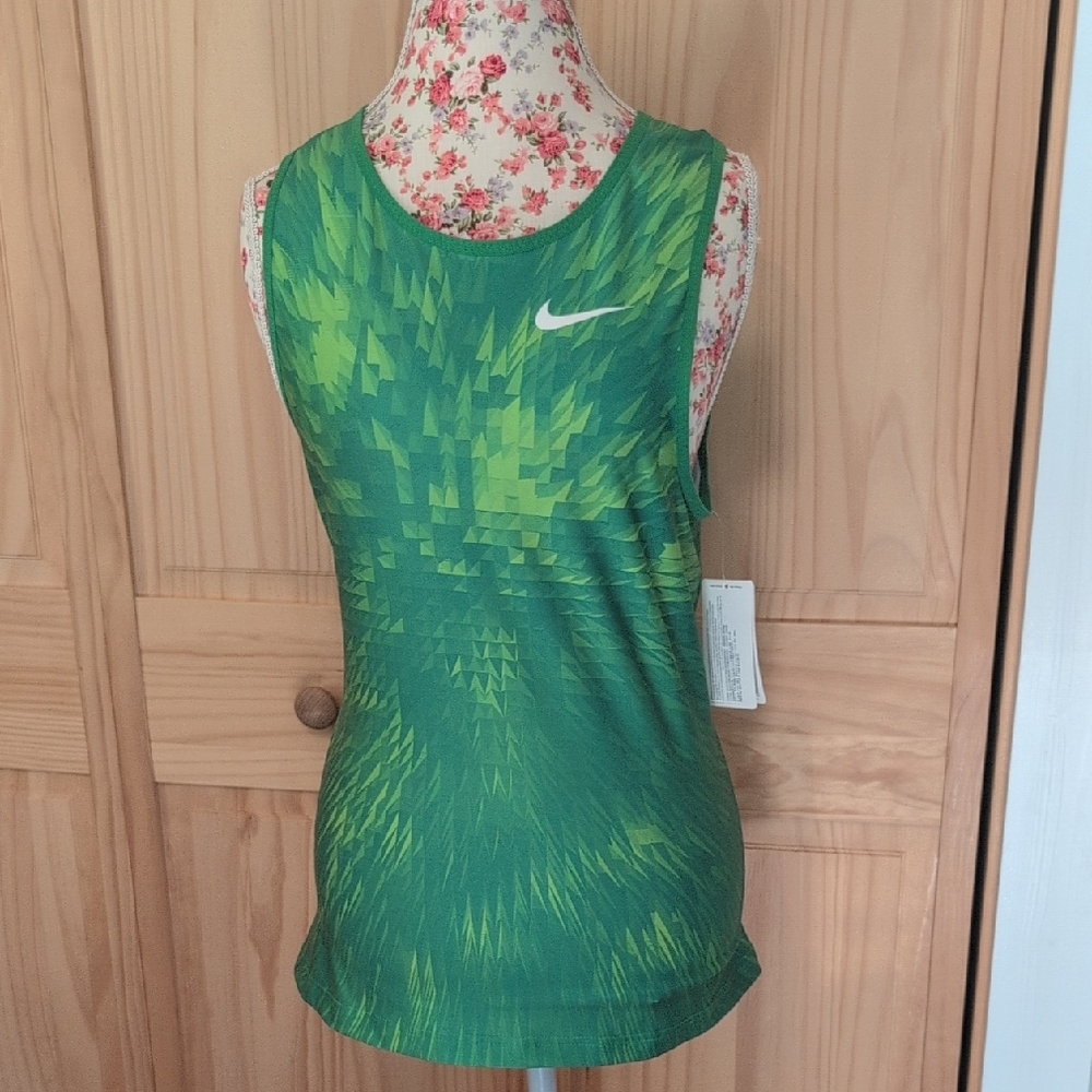 Nike Women's Green Tank Top